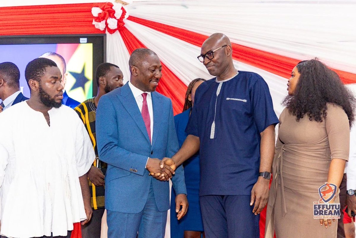 _UKBOI123's tweet photo. Led by me, H.E AGYEI KWAME AKYEA LNUGS President UG ACC. The first-ever LNUGS City Campus program is done ✅ Special thanks to Osahene Alexande Kwabena Afenyo-Markin for the massive support.More to come. 🔥Commit your works…” — Proverbs 16:3 #LeadershipSummit #UGACC #LNUGS https://t.co/2NHki8VhFj