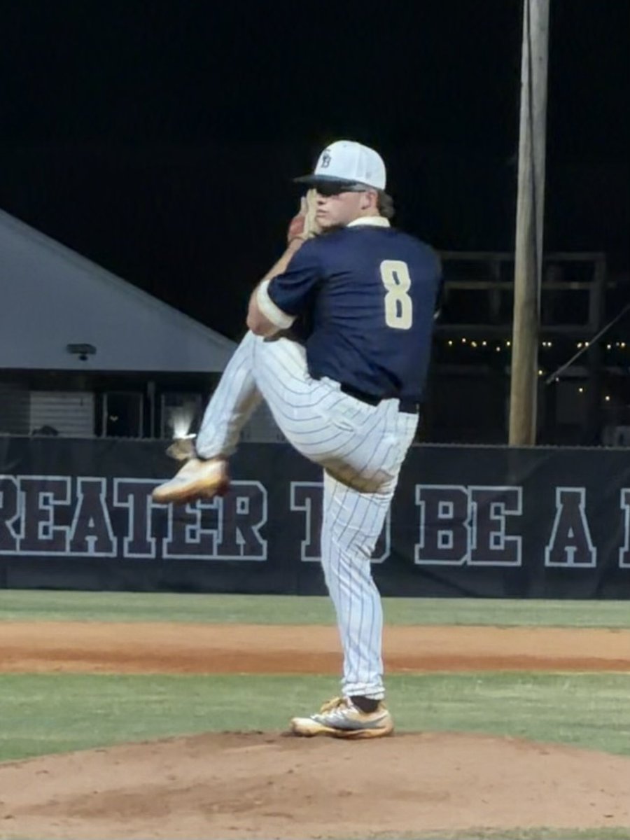 Tanner Owens tweet media