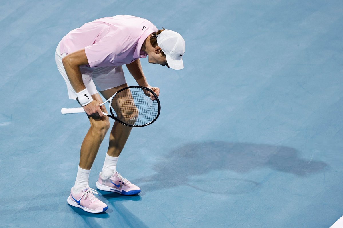 jannik sinner files tweet media