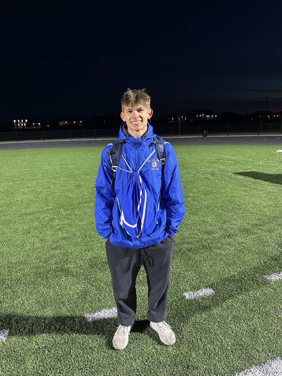 AG Track tweet media