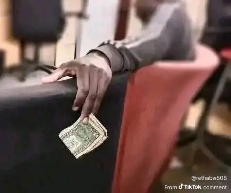 mc_ben20's tweet photo. @dizzy10_ What kind of this ma nigga😅💔 https://t.co/GiS4dpouJi