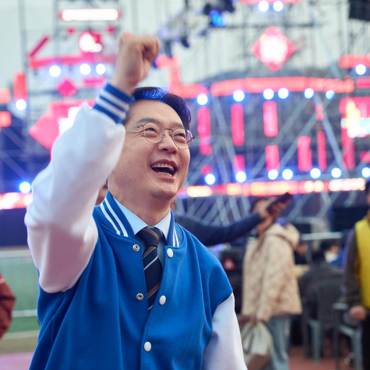 김경수 tweet media