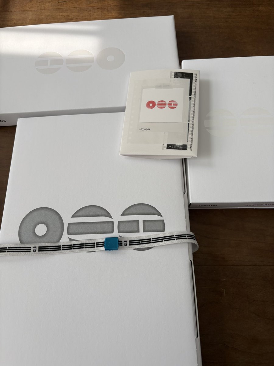 アユ⟭⟬🦋 tweet media