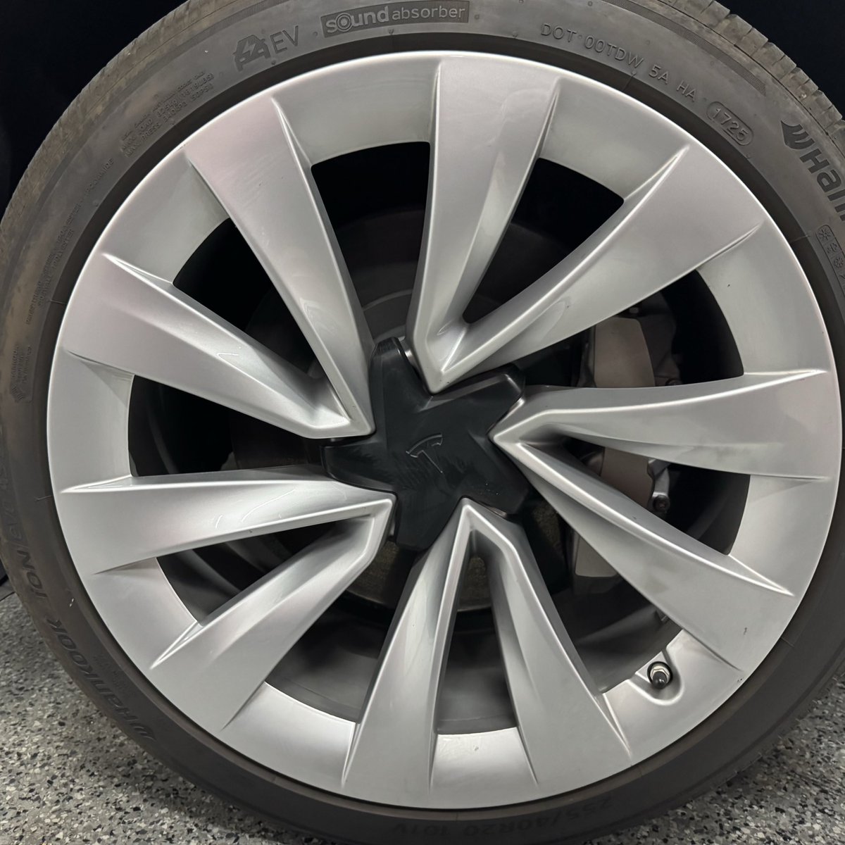 てすおた tweet media