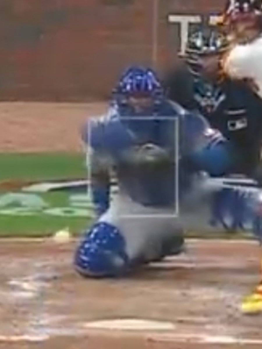 Cul de foudre tweet media