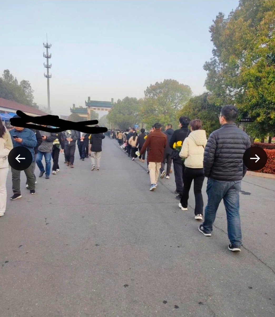 铁马凌空 tweet media