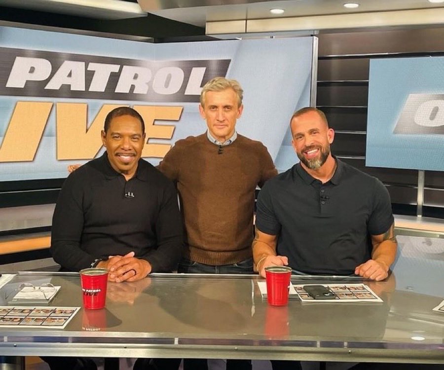 True 'FRIEND' Chad tweet media