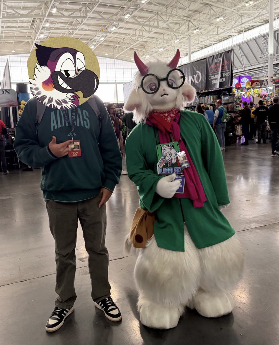 Certified bird moment ➡️PAX East tweet media