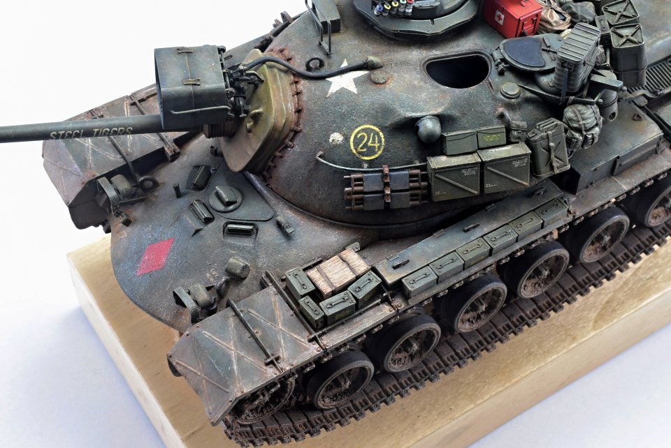 ひらりん tweet media