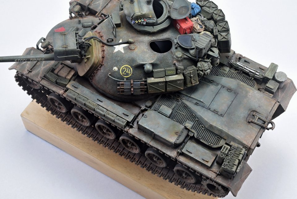 ひらりん tweet media