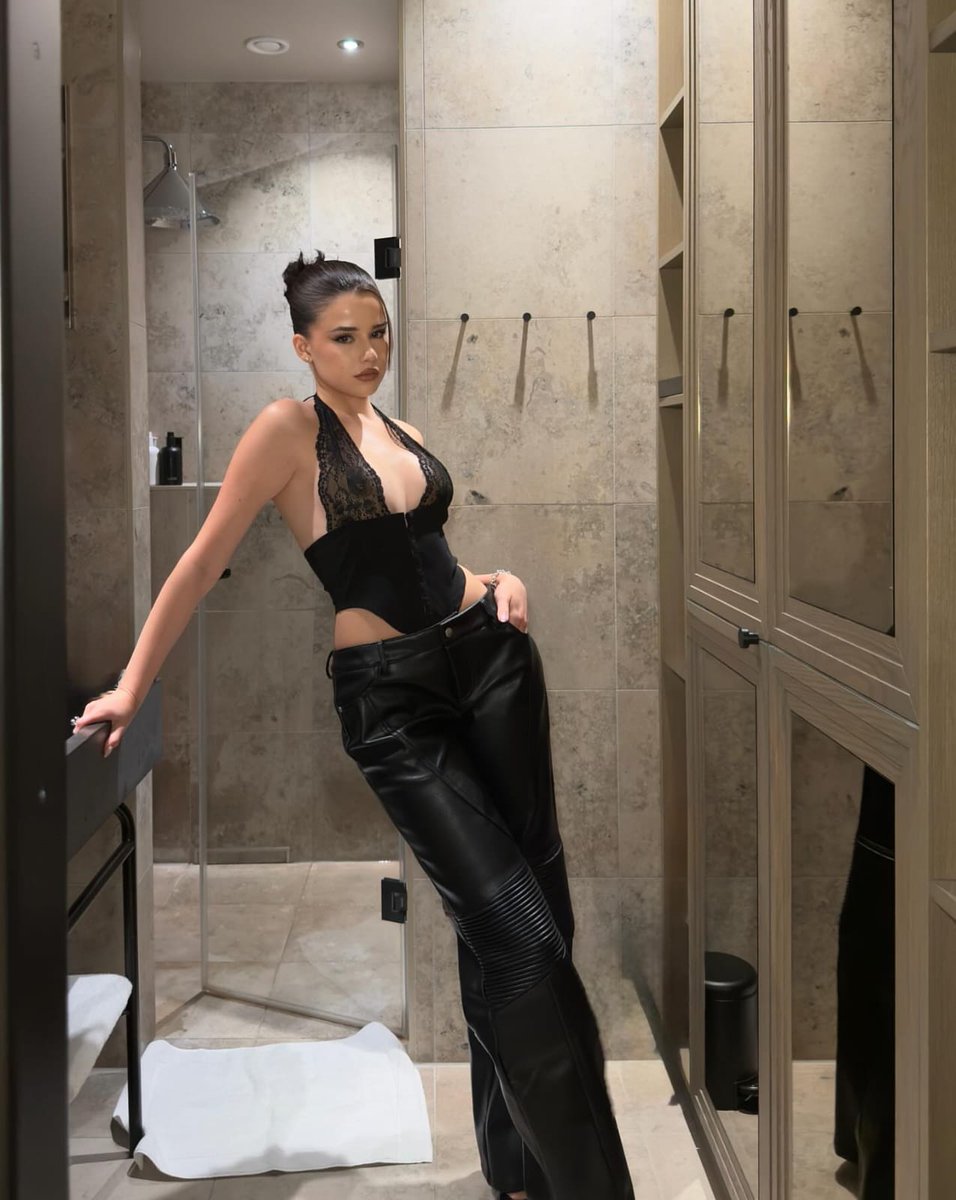 Lιzzιᥱ Prιᥒᥴᥱ tweet media