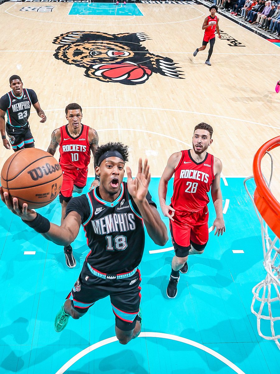 𝐅𝐢𝐧𝐚𝐥 𝟏𝟐 𝐨𝐭𝐰
📺 @FDSN_Grizzlies
END Q3 | MEM 82, HOU 87