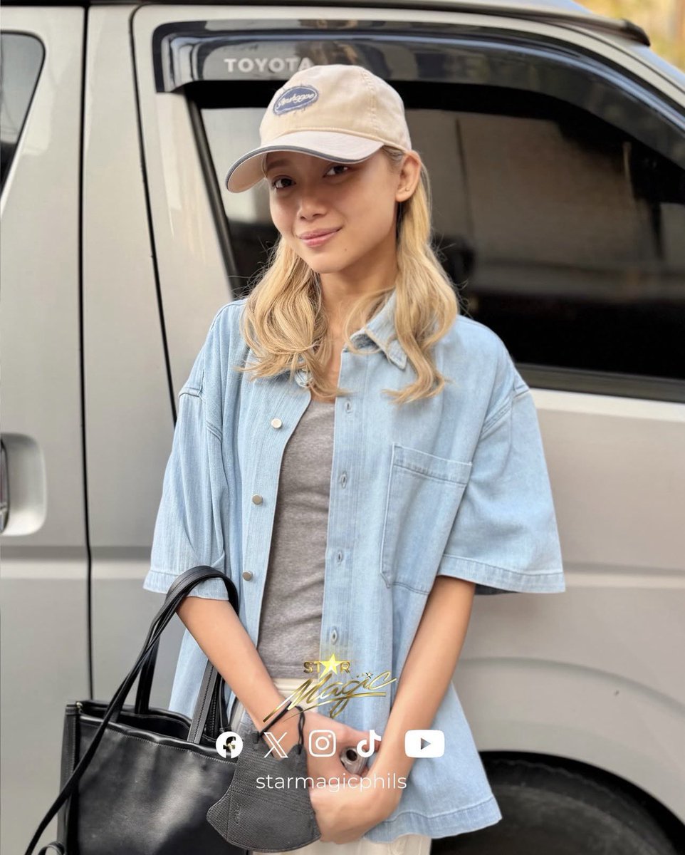 TEAMBLOOMPH's tweet photo. aGWENgers andito ba kayo? drop tags for bebe Gwen!

BOARDING FOR BINICHELLA

#BINIatCoachella #Coachella2026 https://t.co/MZmM5NiF4T