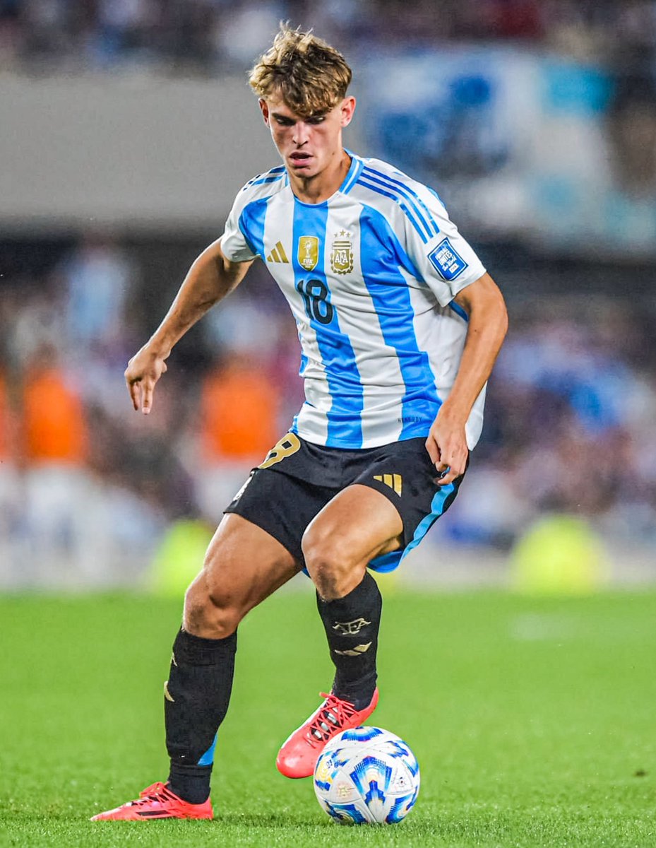 Sextuple Winner 🇨🇷 tweet media