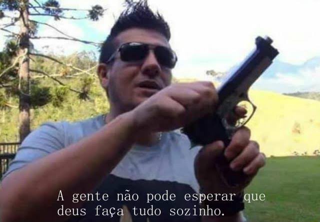 PoraoDoCS's tweet photo. Quando vc tá 0/todos mas ganha o último round da partida https://t.co/6h6qakZxD1