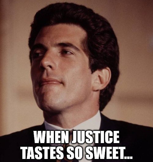 CainLightworker's tweet image. 😉 #JFKJR