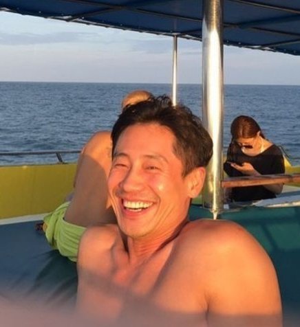 motherdanger_'s tweet photo. in his element 🏖☀️ https://t.co/V63B4aTtUe