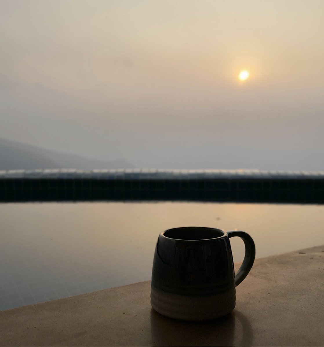 mayankkumarIN's tweet photo. Morning coffee with the clouds... https://t.co/bVBzWjyZts