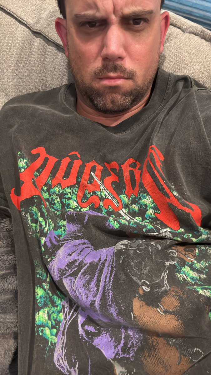 𝕿𝖗𝖊𝖓𝖙 tweet media