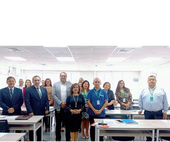 MinjusDH_Peru's tweet photo. #NotaInformativa 📄 | El MINJUSDH, a través del Centro de Estudios en Justicia y Derechos Humanos, desarrolló el primer taller presencial sobre gestión de riesgos que afectan la integridad pública, fortaleciendo las capacidades de servidores públicos en la identificación, evaluación y tratamiento de riesgos, aplicando la metodología de la Secretaría de Integridad Pública y la Guía de Integridad Pública.