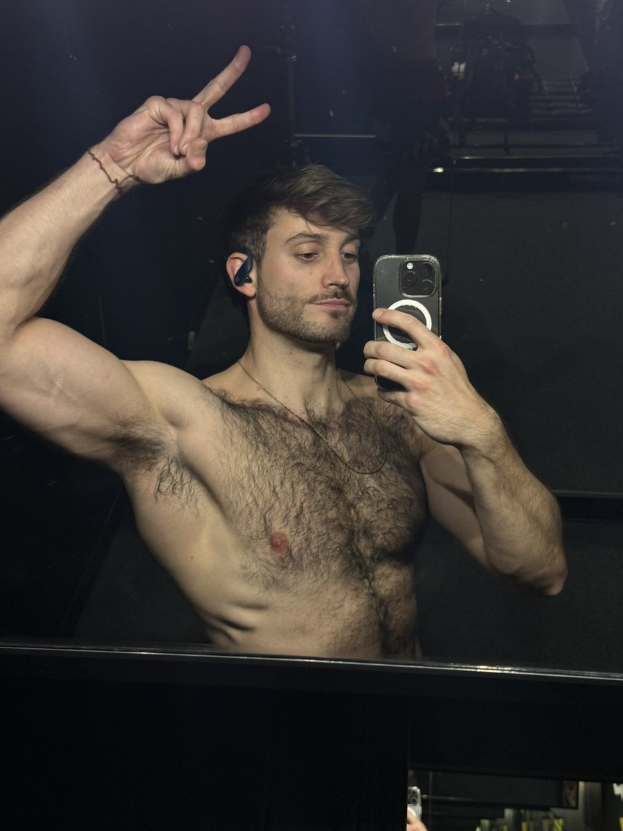 JD Locke (top .00000001% of JDs) tweet media