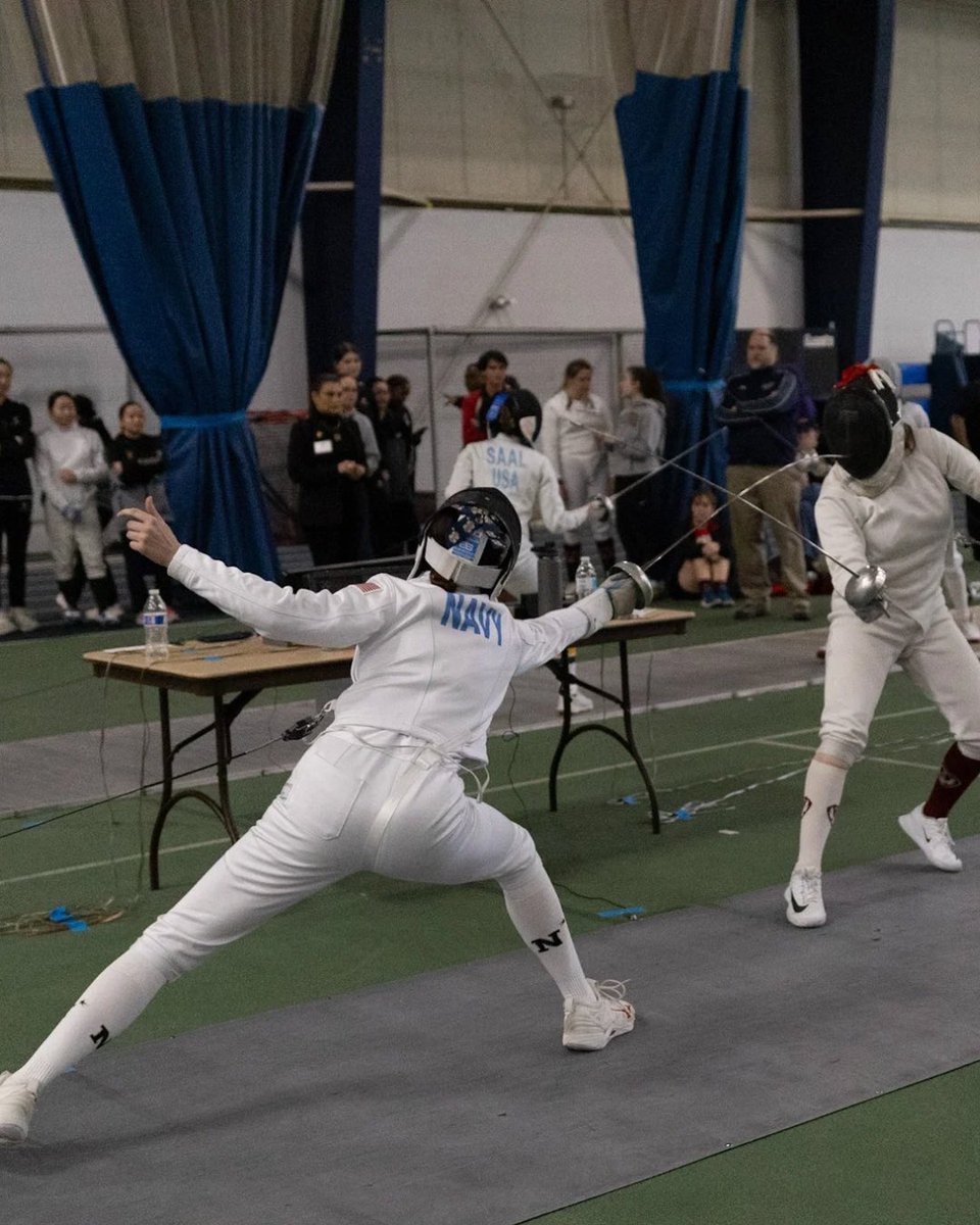 NavyFencing's tweet photo. Flashback Friday: NIWFA Edition 

Throwback to earlier this season at NIWFA championships! Highlights include Aybriel Schnatz placing 14th in Women’s Epee and Ashley Na named to the NIWFA All-Academic Team! 

#NavyFencing | ⚓️🤺 https://t.co/uhLOScSKon