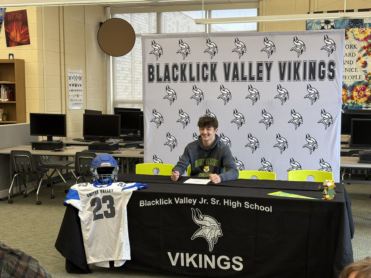 United Valley Varsity Football tweet media
