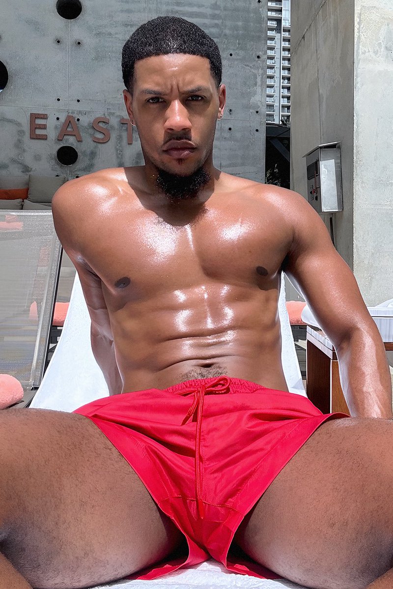 kingoflove tweet media