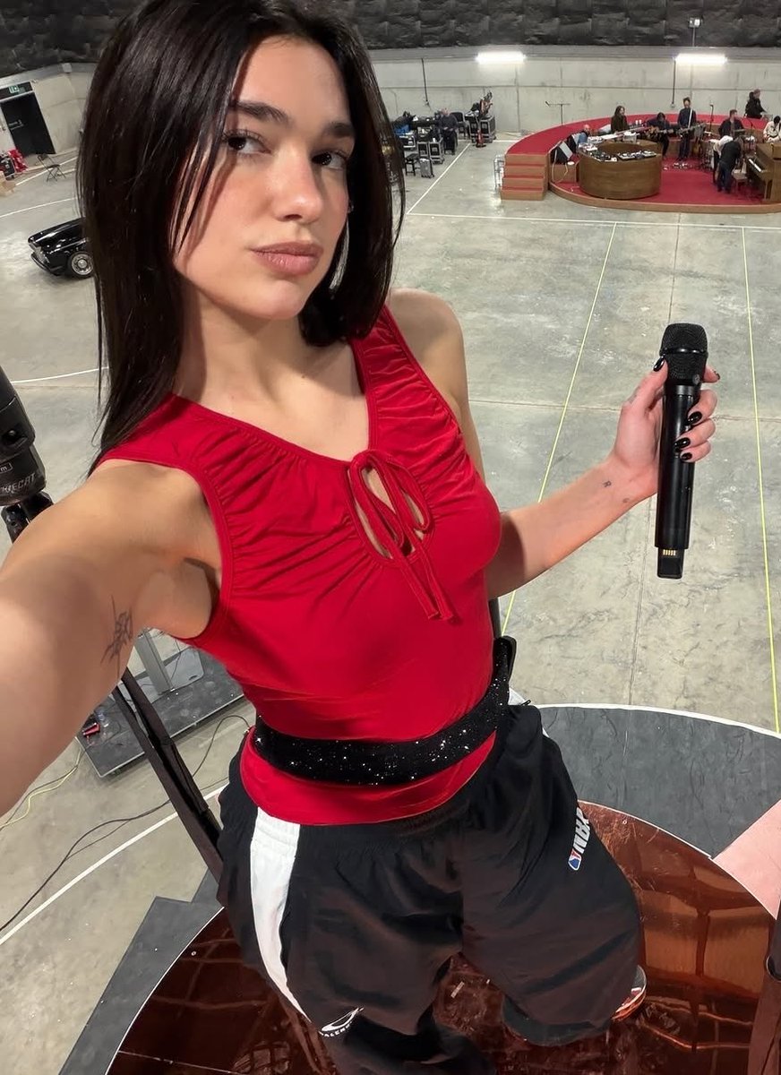 Mabel Dias tweet media