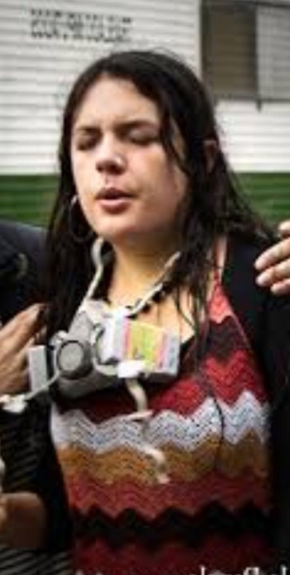 Flor María tweet media