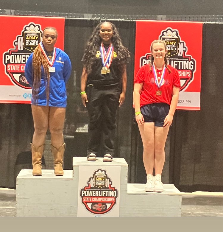 LHS Powerlifting tweet media