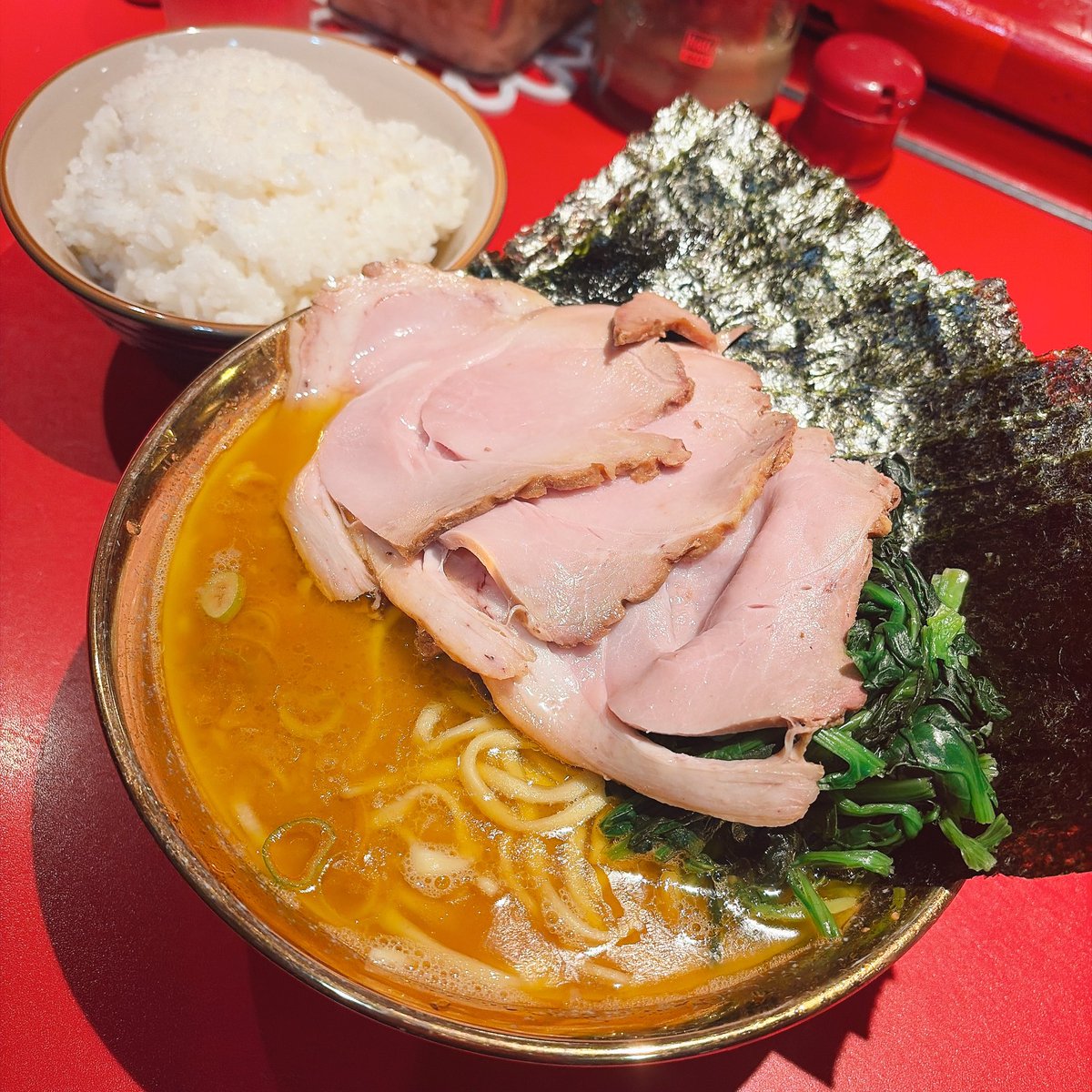 吉の用務員 tweet media