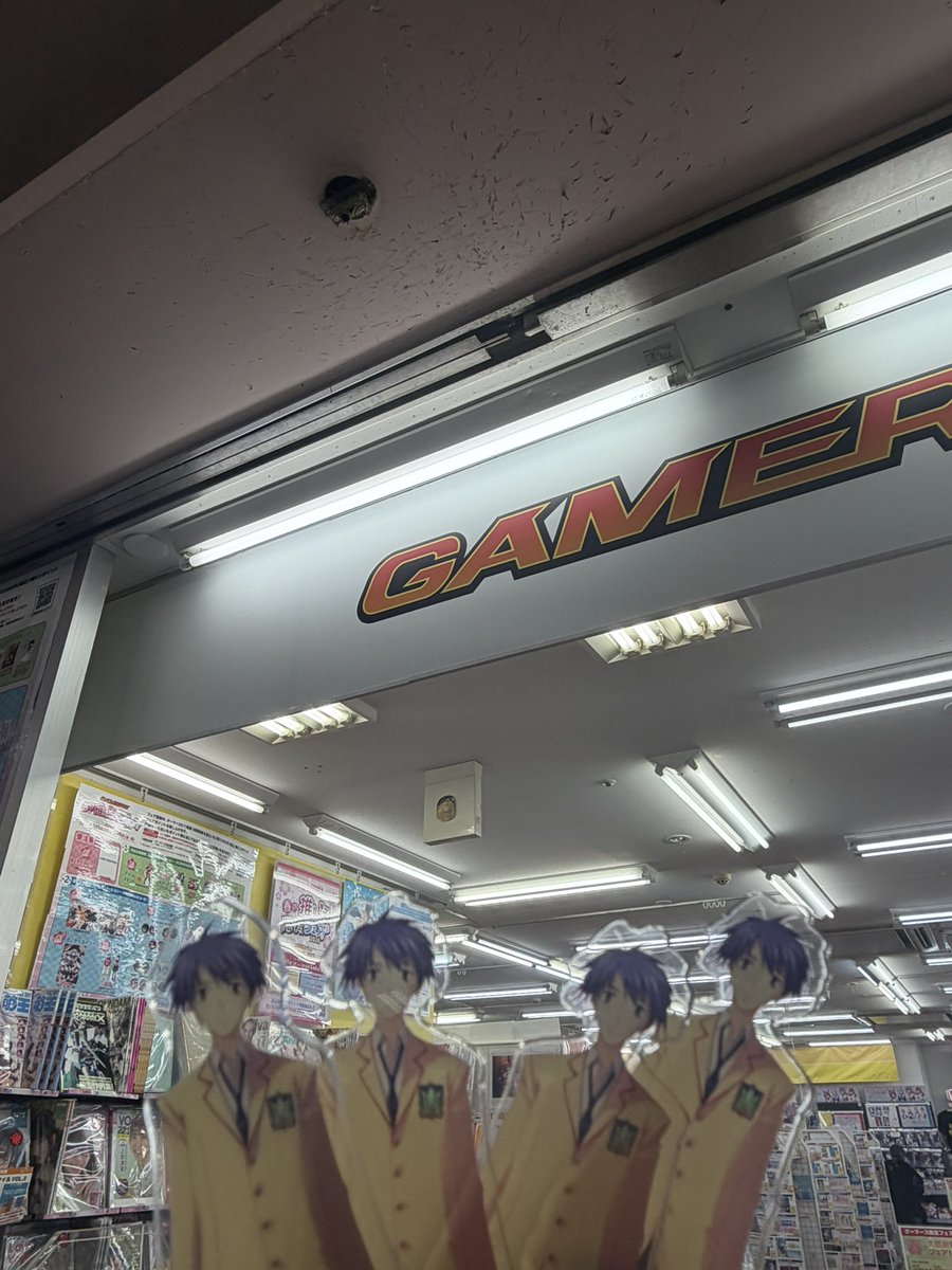 c6kf1's tweet photo. (´・ω・｀) https://t.co/7zSdjsVQlF
