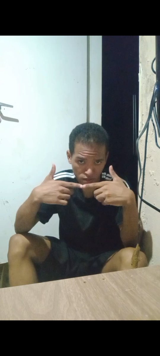 Garoto Do Tik Tok tweet media