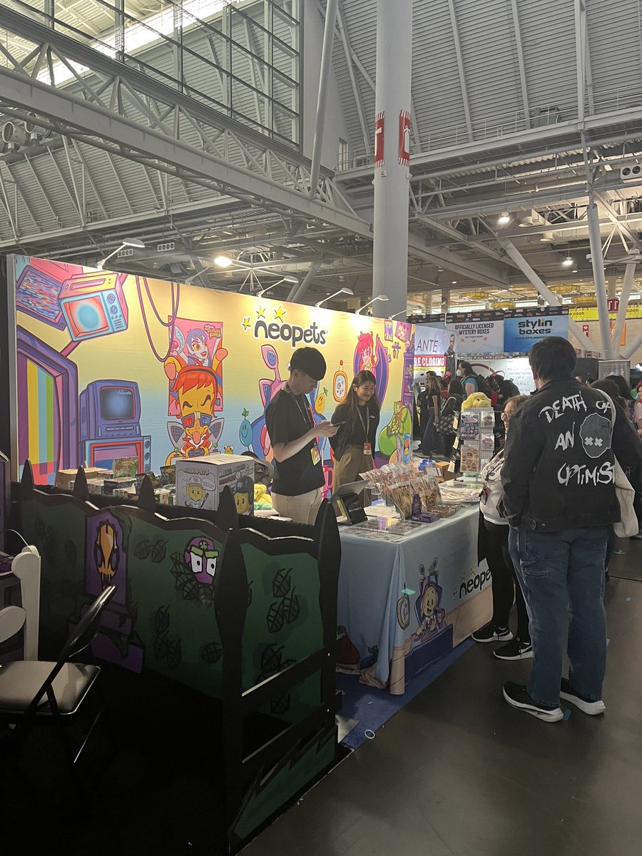 Dylan @ PAX East tweet media