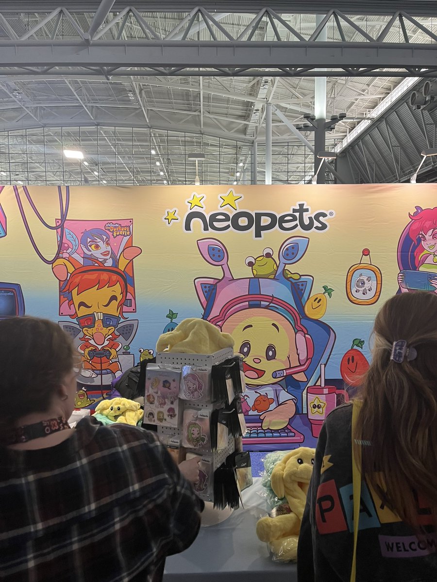 Dylan @ PAX East tweet media