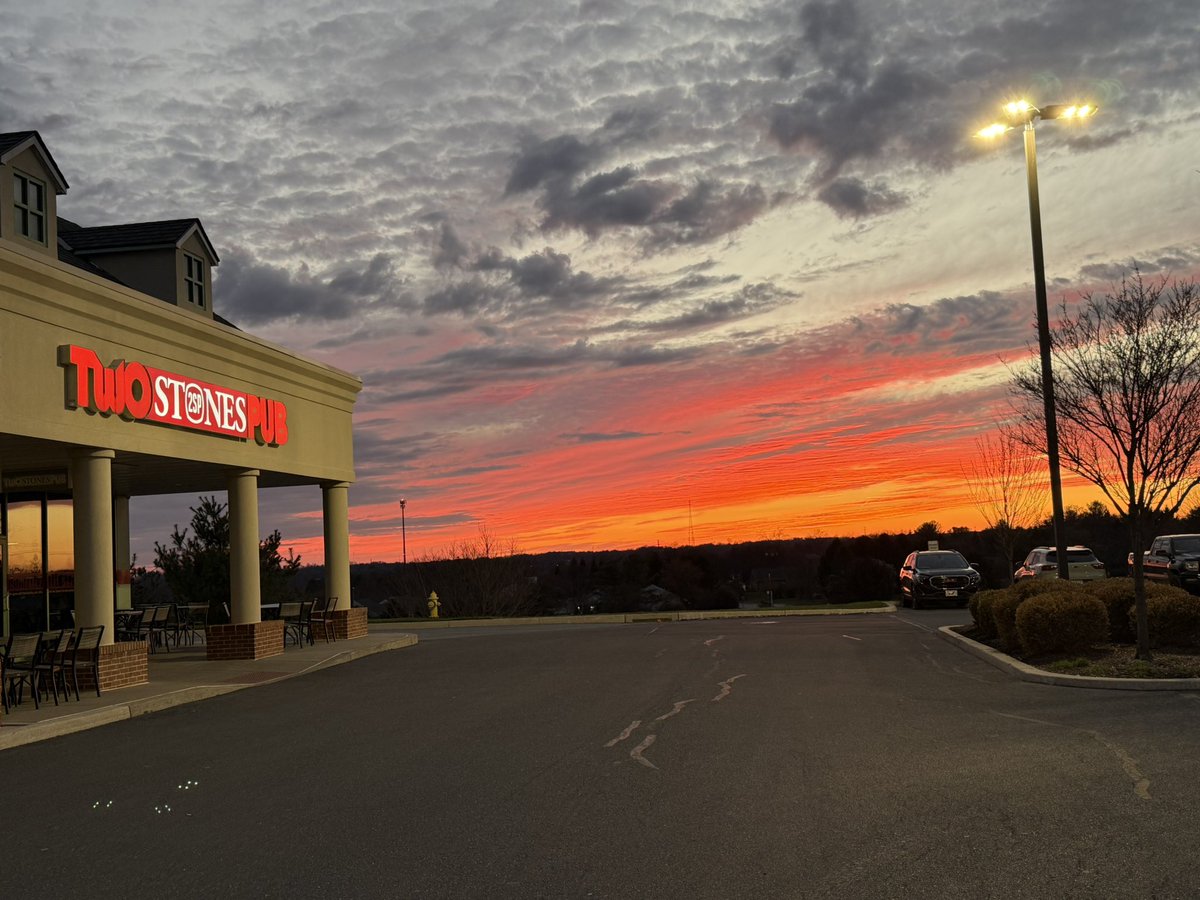 Peter Moore tweet media