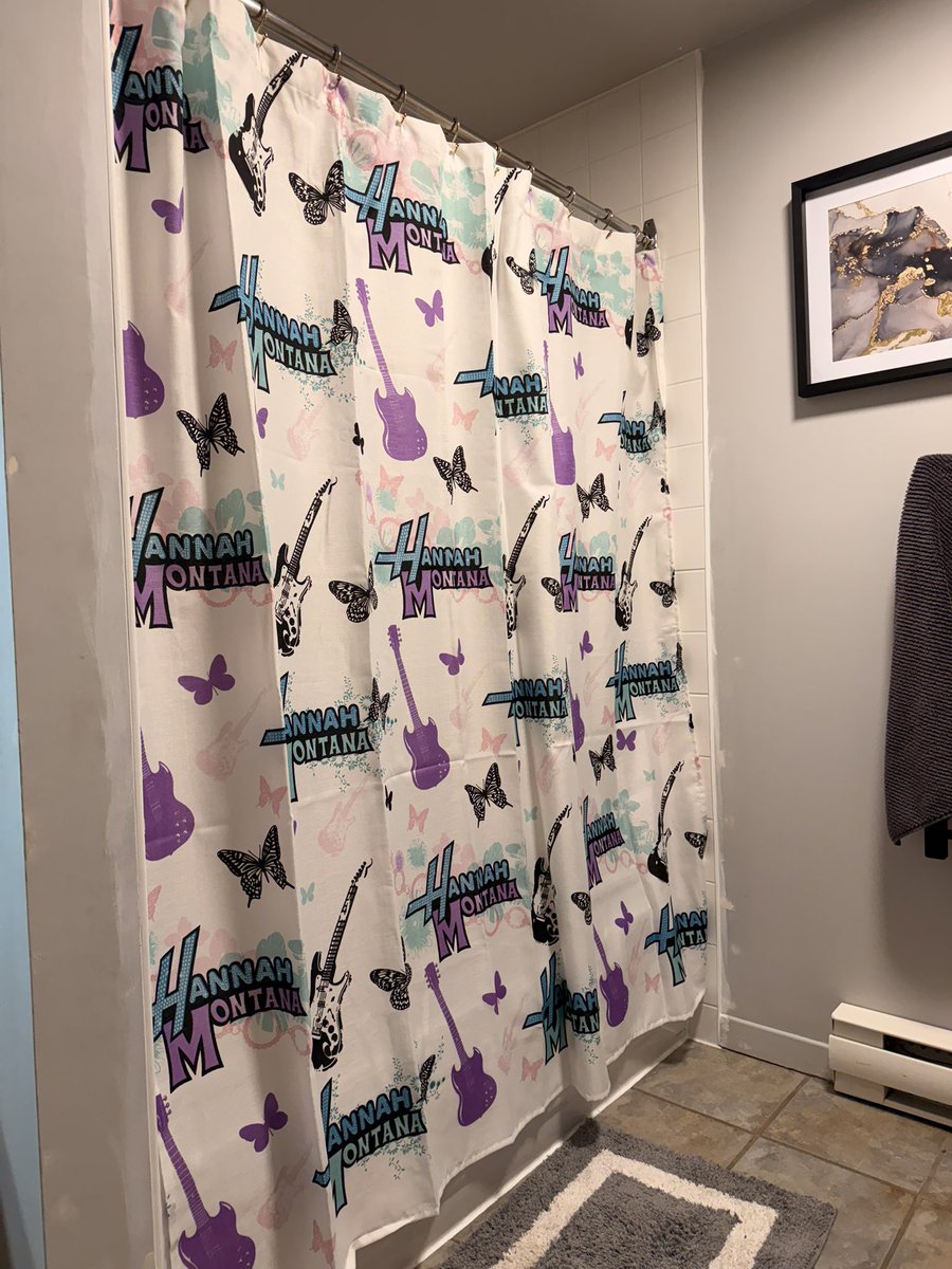 hannah cyrus tweet media