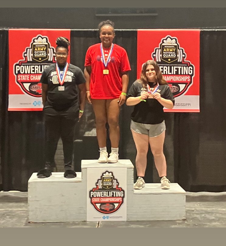 LHS Powerlifting tweet media