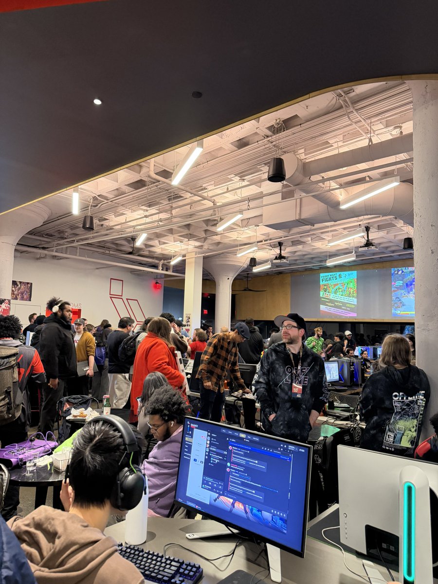 TNS | Saint Cola tweet media