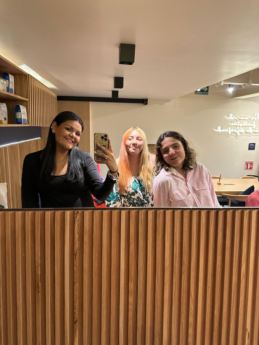 Miranda 🇲🇽 🖤 (Villamil’s version) tweet media