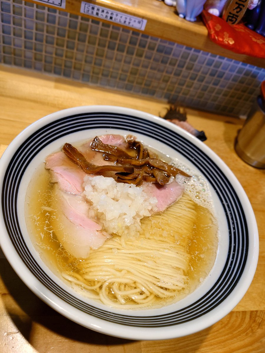 オニプカさん tweet media