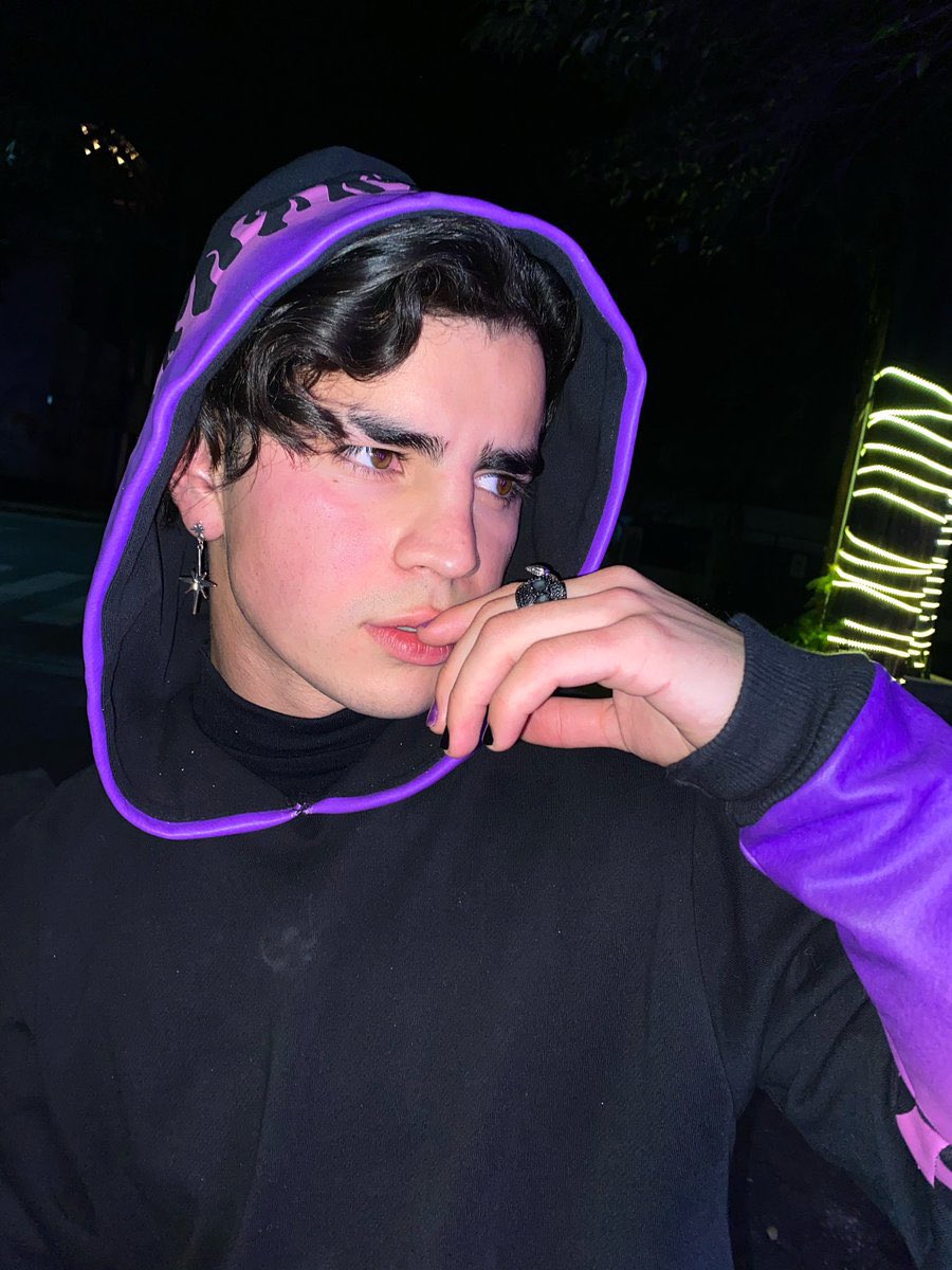 EtherealMercury tweet media