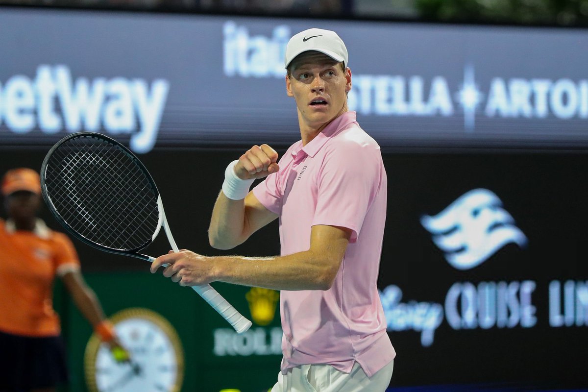 يانيك سينر 🇮🇹 tweet media