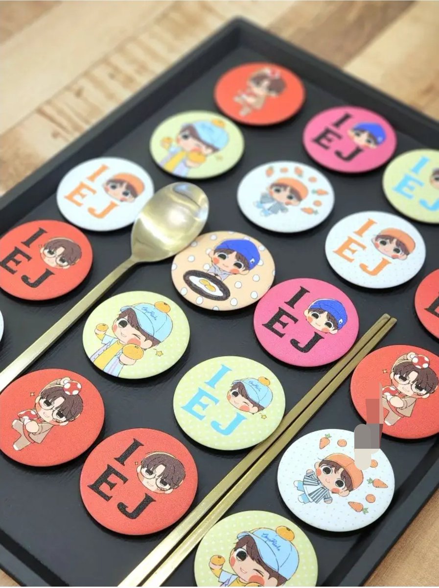 B7oVg's tweet photo. 앤팀 의주 핀버튼 핀뱃지 미개봉 세재품 양도

핀버튼풀세트(8종) 58mm(펄샤인)
운미포 1.8
https://t.co/oPuqE9sQgA

&amp;TEAM EJ 생일카페 생카 특전 https://t.co/x7Yy4eeybg