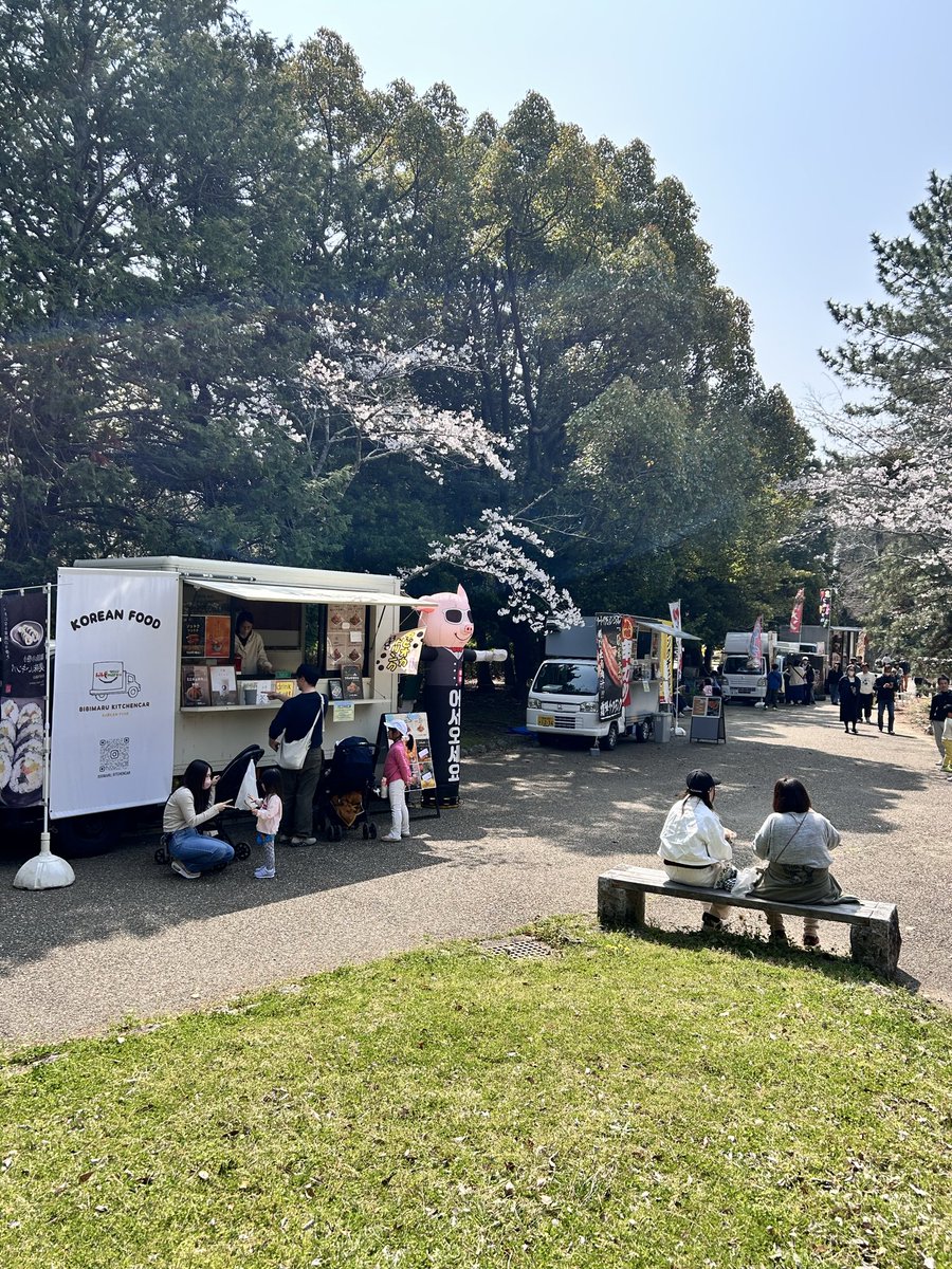 eventprowide's tweet photo. 吉田城春まつり　サクラマルシェ https://t.co/RWjiSHgfFG