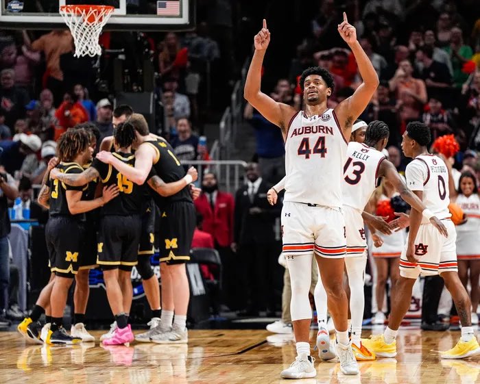 Johnny Barner 🤙🦅 tweet media