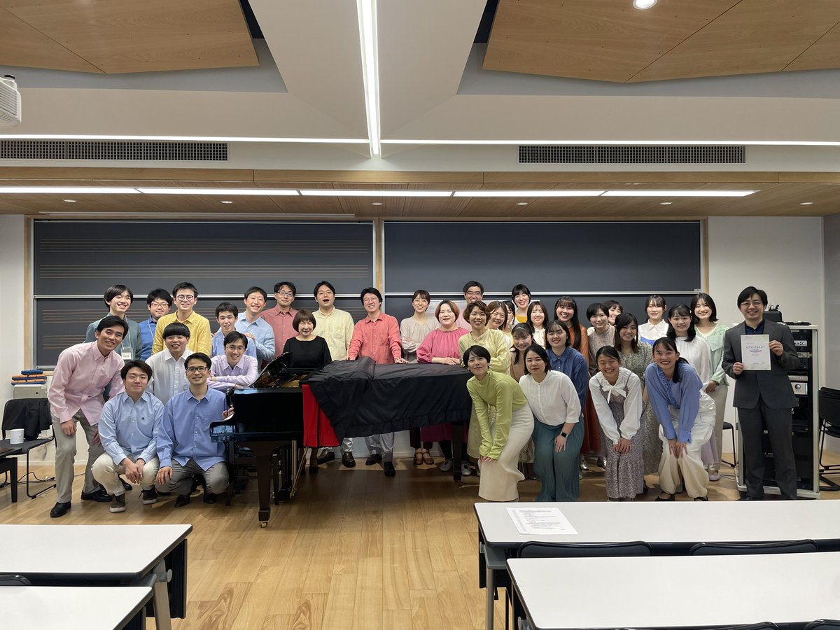 【スプリングセミナー2026🌸】
昨日、スプリングセミナー2026が開催されました☺️

Aldebaranは
・内田麟太郎作詞/森田花央里作曲
「なみだいけ」

・金丸桝一作詞/信長貴富作曲
「火種」
以上２曲を初演しました✨

素敵な作品と出会い、団としてもレベルアップする機会となりました✊