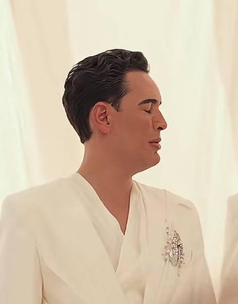 P A B L O tweet media