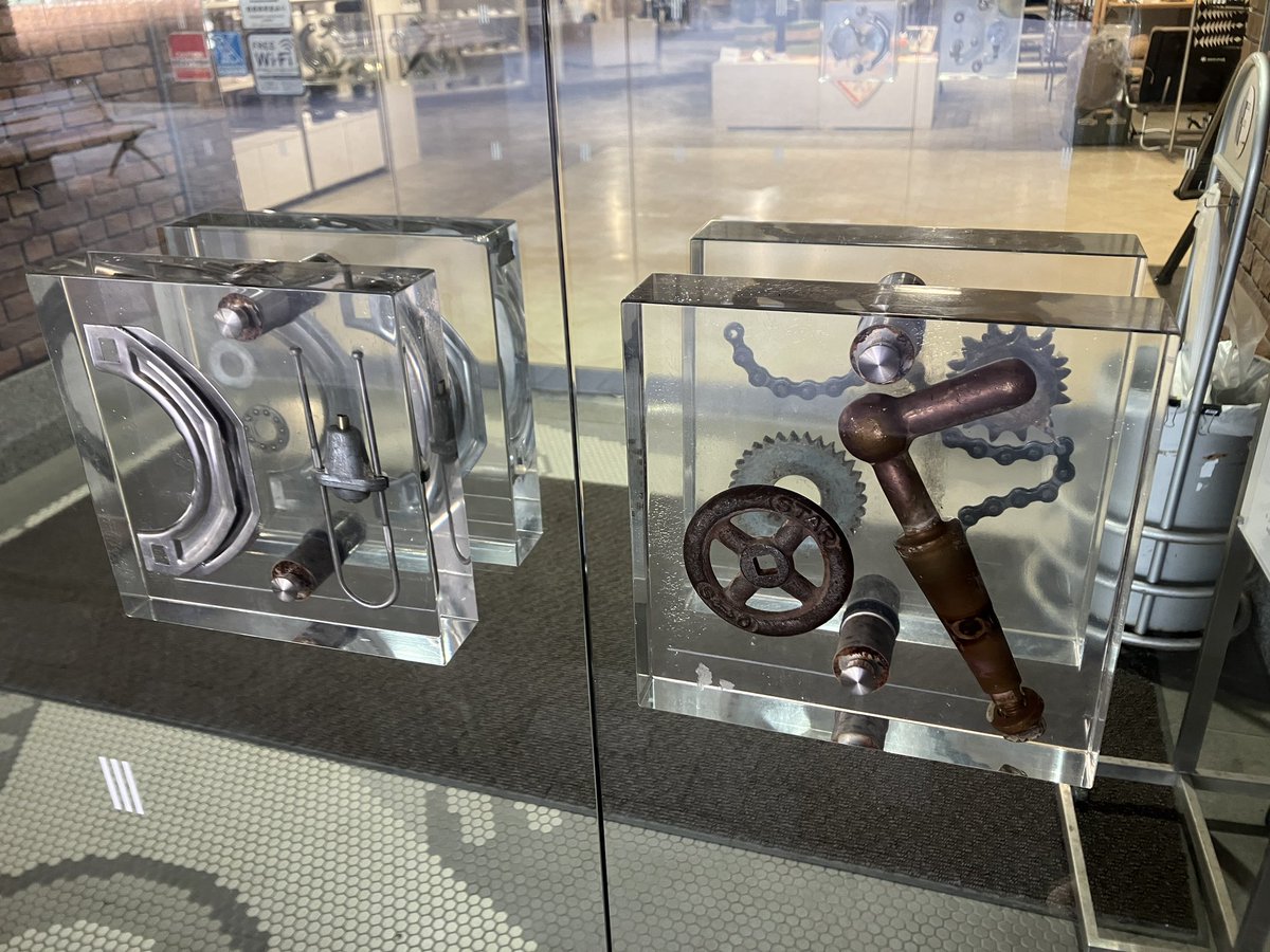 サッポロファクトリー tweet media